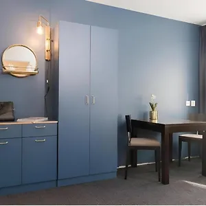 Communia Apartahotel